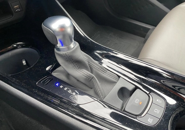Toyota C-HR cena 121900 przebieg: 40255, rok produkcji 2021 z Kalisz małe 562